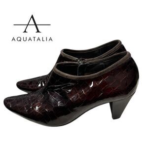 Aquatalia Chianti Croc Italian Patent Leather Burgundy Heeled Ankle Booties 8.5